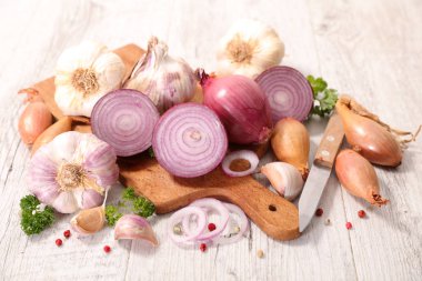 soğan ve sarımsak gemide