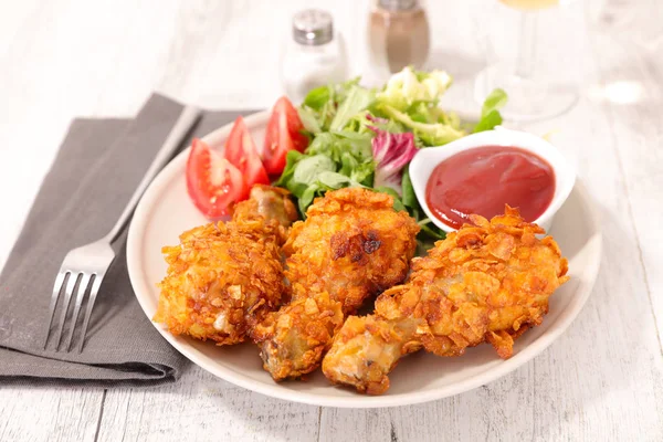 Plate of fried chicken — Stock Photo, Image