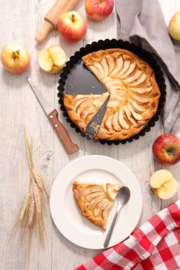 elmalı turta, stüdyo vurdu