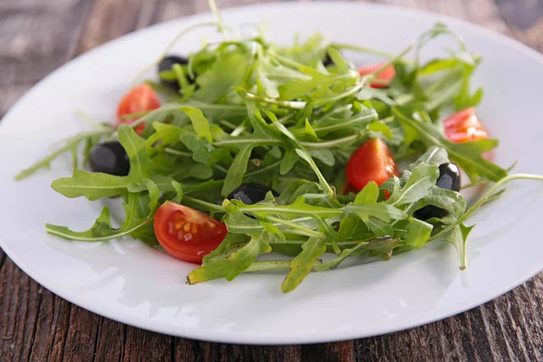 Salada fresca arugula — Fotografia de Stock