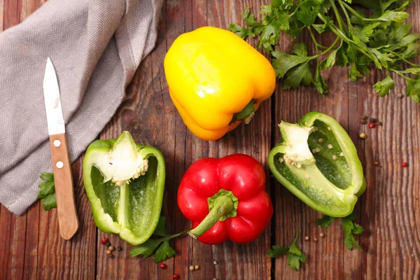 Fresh bell pepper — Stock Photo, Image