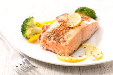 salata somon fileto