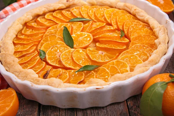 Tarta de frutas, tarta de mandarina y naranja — Foto de Stock