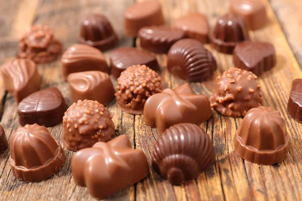 Assortiment bonbons au chocolat — Photo