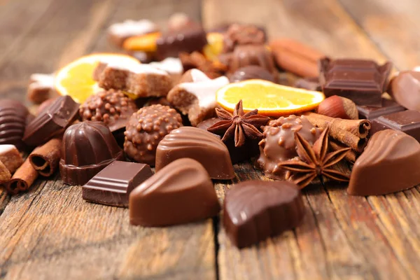 Çeşitler çikolata şekerleme — Stok fotoğraf