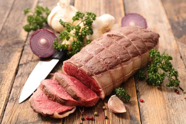 Baked roast beef — Stock Photo, Image