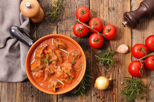 Goulash, Stew meat in the pan — Stock Image Goulash, Stew meat in the pan Stock Photo