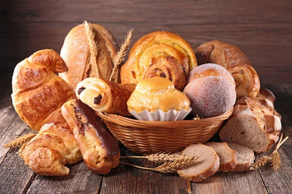 Assorted bread and pastry — Stock Photo, Image
