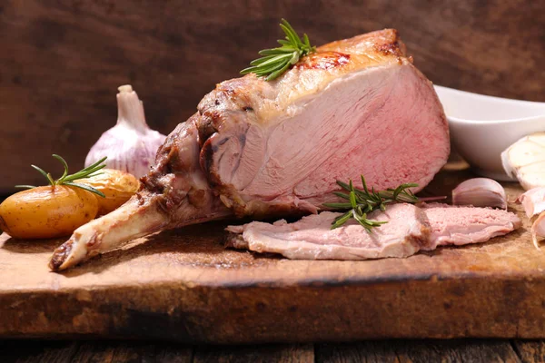 Roast lamb leg — Stock Photo, Image