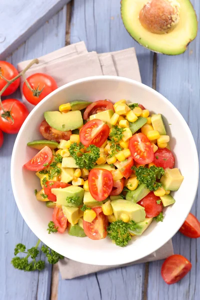 Taze sebze salatası. — Stok fotoğraf