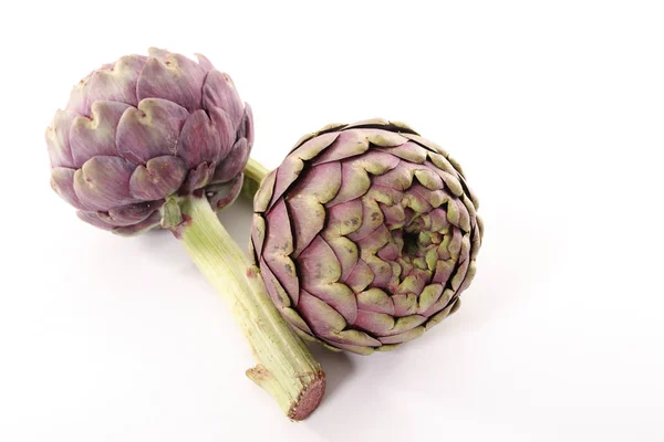 Raw fresh artichokes — Stock Photo, Image