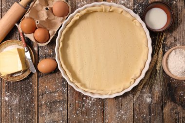 tart için çiğ hamur