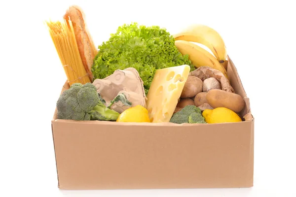 Surtido de comestibles en caja —  Fotos de Stock