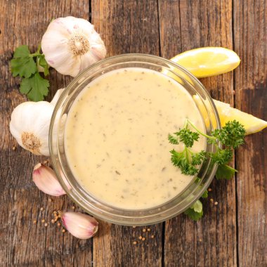 salata için lezzetli sos