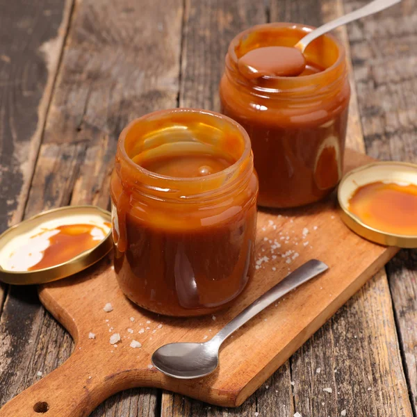 Fresh homemade caramel — Stock Photo, Image