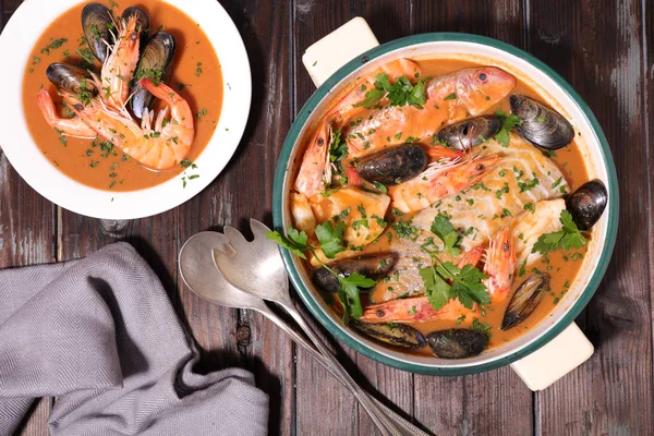 Fish soup bouillabaisse — Stock Photo, Image