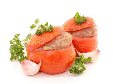 sığır eti ile pişmiş domates