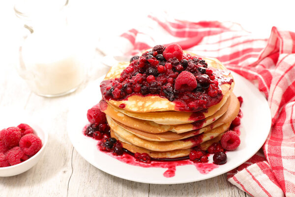 homemade pancakes with berries