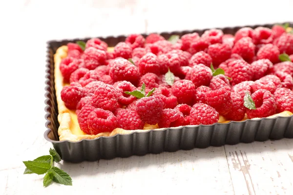 Delicious raspberry tart — Stock Photo, Image
