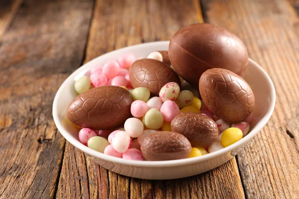 Ovos de chocolate de Páscoa — Fotografia de Stock