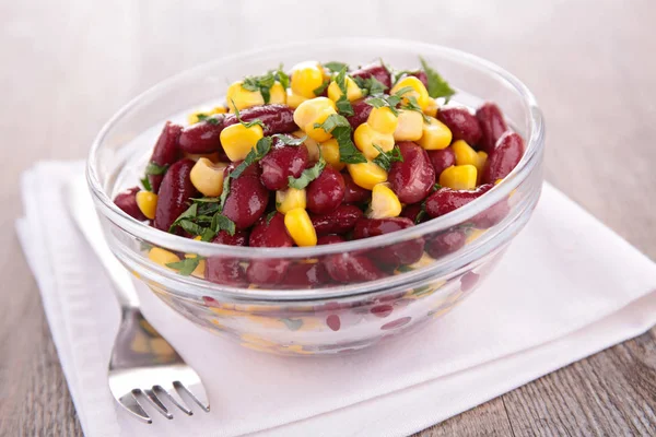 Ensalada de frijoles y maíz — Foto de Stock