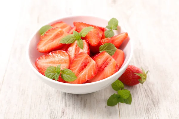 Lahodné čerstvé jahody — Stock fotografie