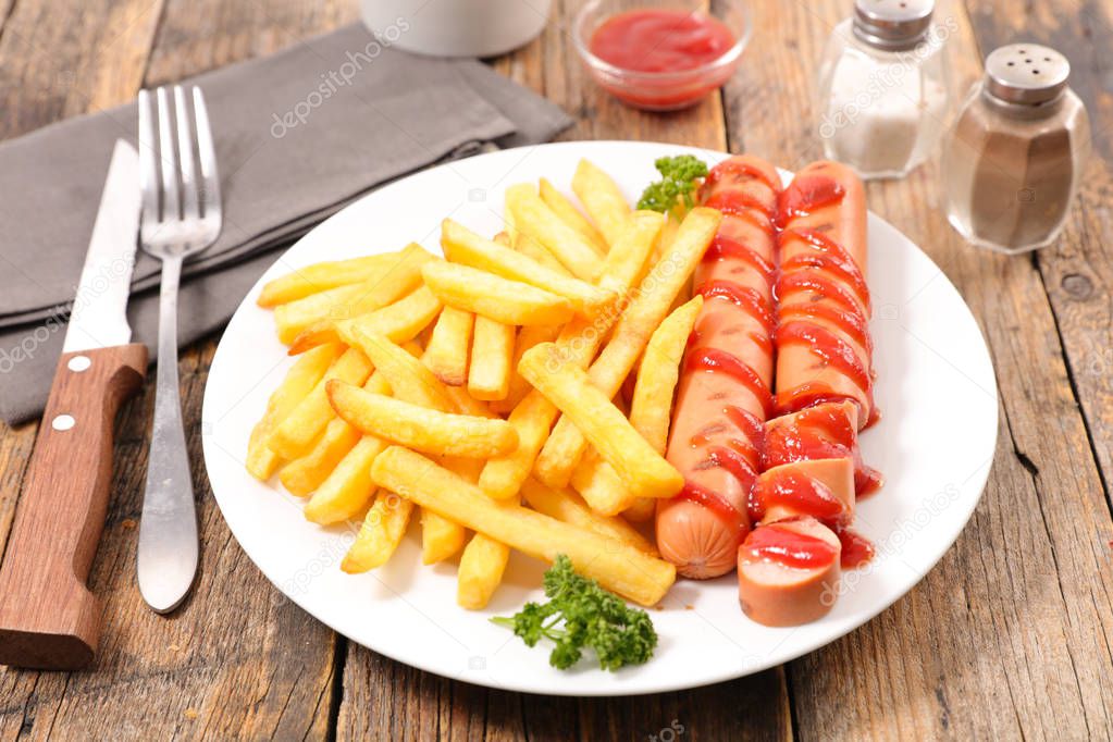 sausages and french fries