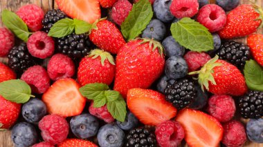 taze çeşitli meyveler 