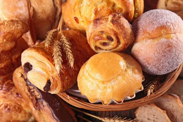Panes y pasteles variados — Foto de Stock