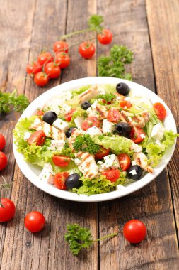 taze salata tavuk fileto