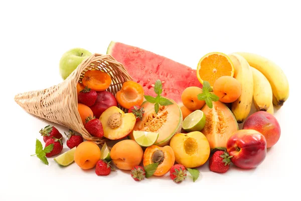 Fresh fruits isolated on white — Stock Photo, Image
