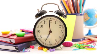 Okul konseptine dönüş.