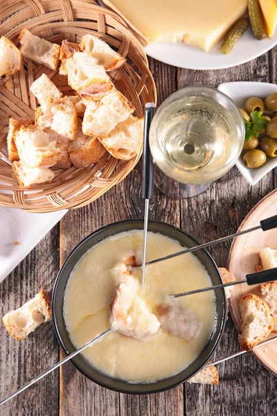 Delicious cheese fondue — Stock Photo, Image