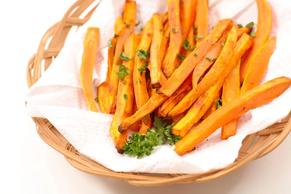 Pommes auf dem Teller — Stockfoto