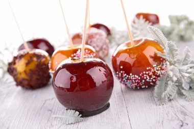 Lezzetli toffee elma