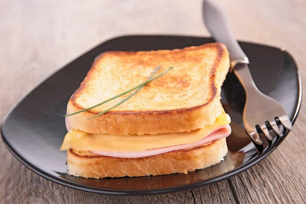 Croque monsieur,  sandwich toast — Stockfoto