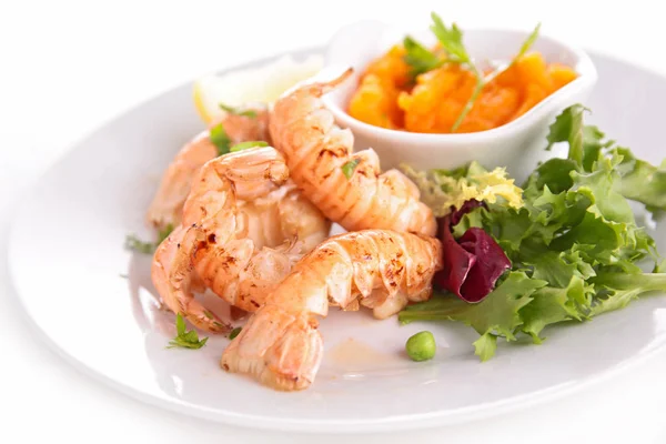 Fried shrimps with vegetables — Stock Photo, Image