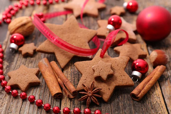 Kerst koekjes op tafel Stockafbeelding