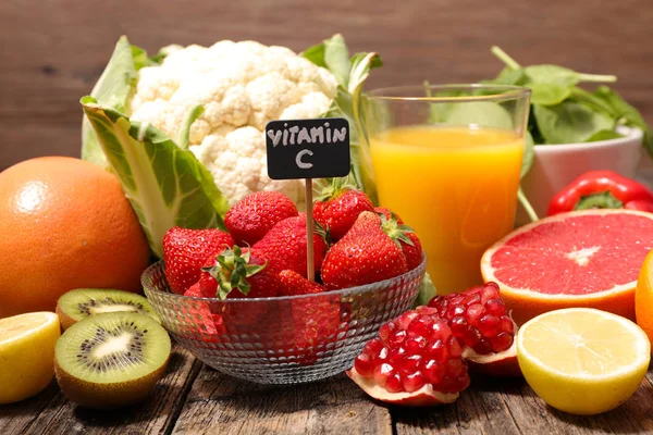 Lebensmittel mit hohem Vitamingehalt — Stockfoto