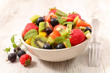Taze Meyve Salatası