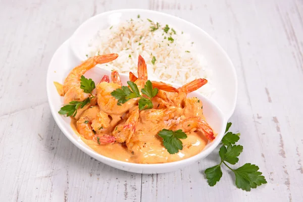 Shrimps with sauce and rice — Stock Photo, Image