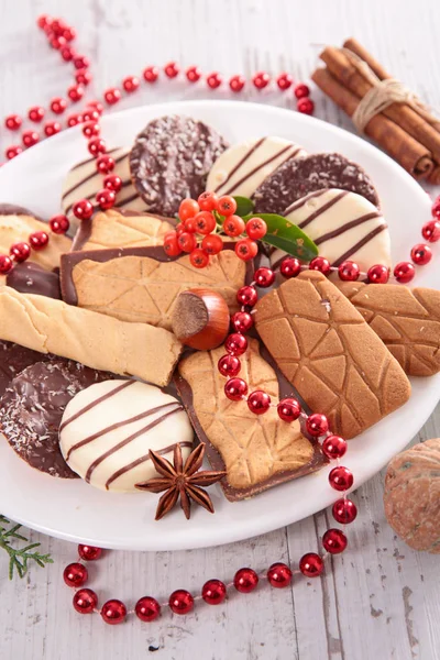 Ciasteczka świąteczne na talerzu — Zdjęcie stockowe