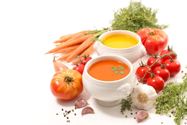 Sopa de verduras en cuencos —  Fotos de Stock