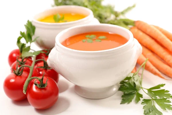 Plantaardige soep in kommen — Stockfoto