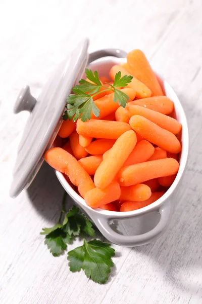 Fresh carrots in bucket — Stock Photo, Image