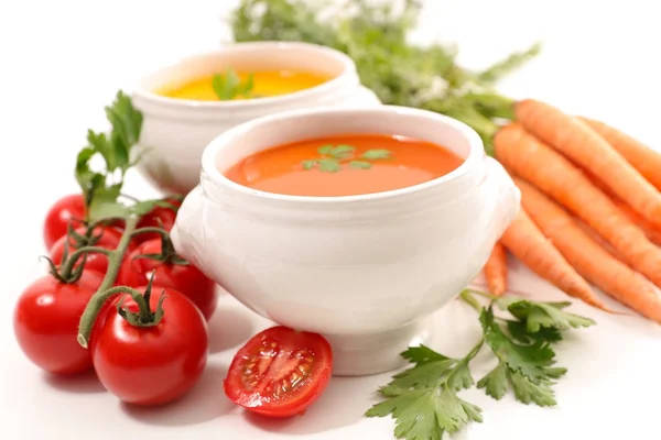 Миски с овощным супом — стоковое фото