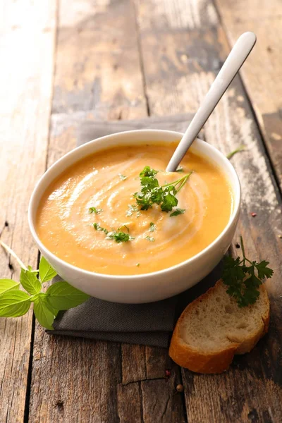 Sopa de abóboras quentes — Fotografia de Stock