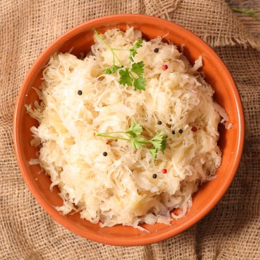 Kırmızı plaka Beyaz lahana