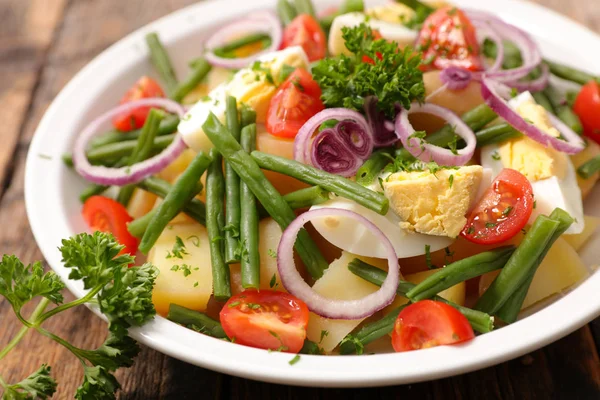 Tazón de ensalada de verduras —  Fotos de Stock