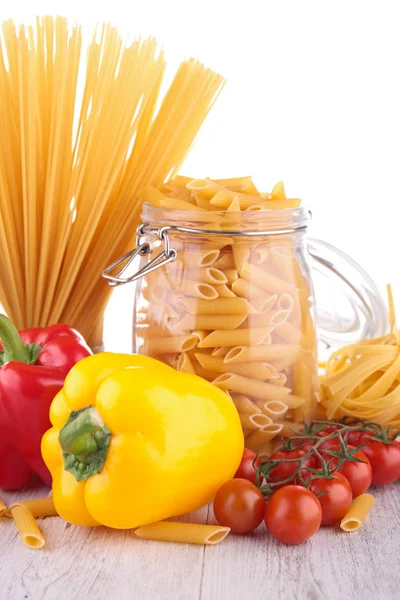 Diverse rå pasta — Stockfoto